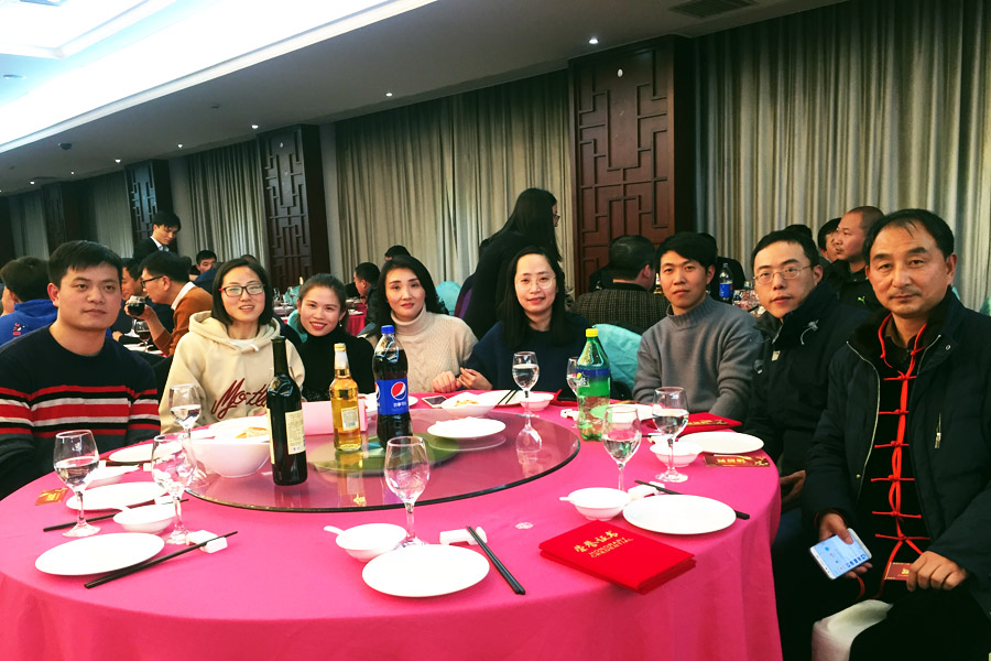 贏戰(zhàn)豬年、共創(chuàng)輝煌--山美股份隆重舉行2018年度表彰大會(huì)暨2019迎新年會(huì)
