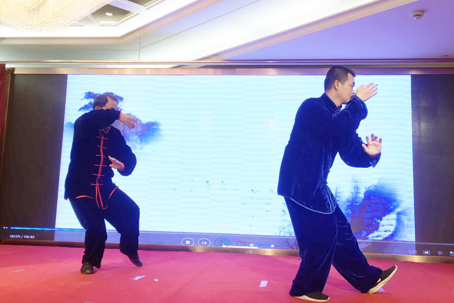 贏戰(zhàn)豬年、共創(chuàng)輝煌--山美股份隆重舉行2018年度表彰大會(huì)暨2019迎新年會(huì)
