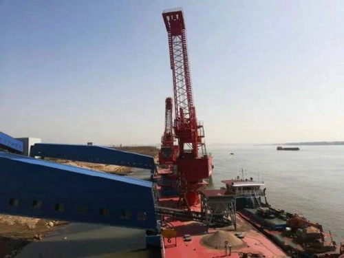 湖北一永久性砂石集并中心建成，總投資約2.5億元，年設(shè)計吞吐量360萬噸