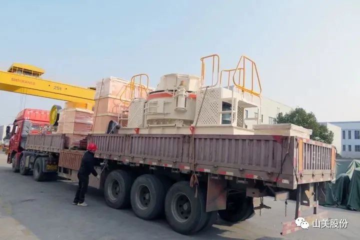 新年快樂 | 回首2022，闊步2023